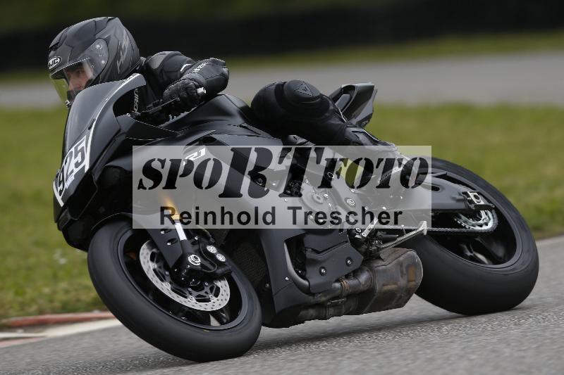 /Archiv-2024/13 22.04.2024 Plüss Moto Sport ADR/Freies Fahren/925